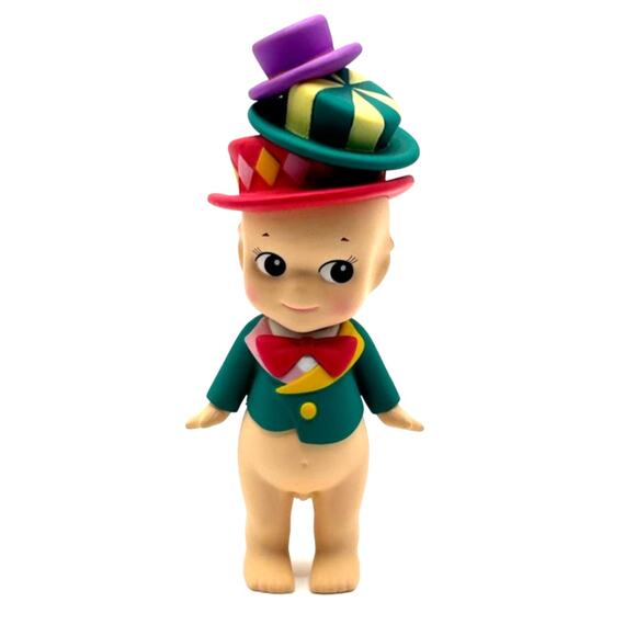 Sonny Angel Authentic Mad Hatter, Alice in Wonderland Series Mini Figurine - NEW - Picture 1 of 5